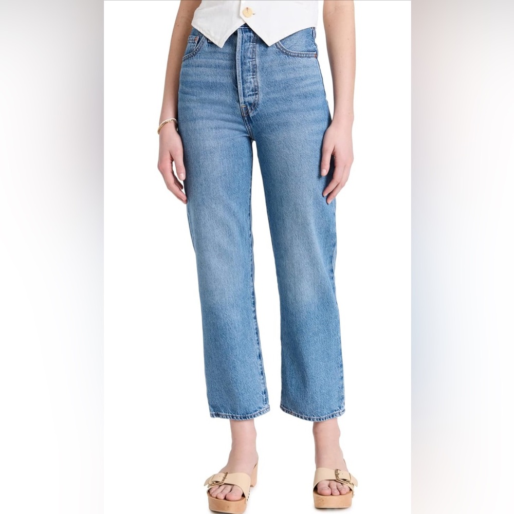 Levi's Women's Premium Ribcage Straight Ankle Jeans 25